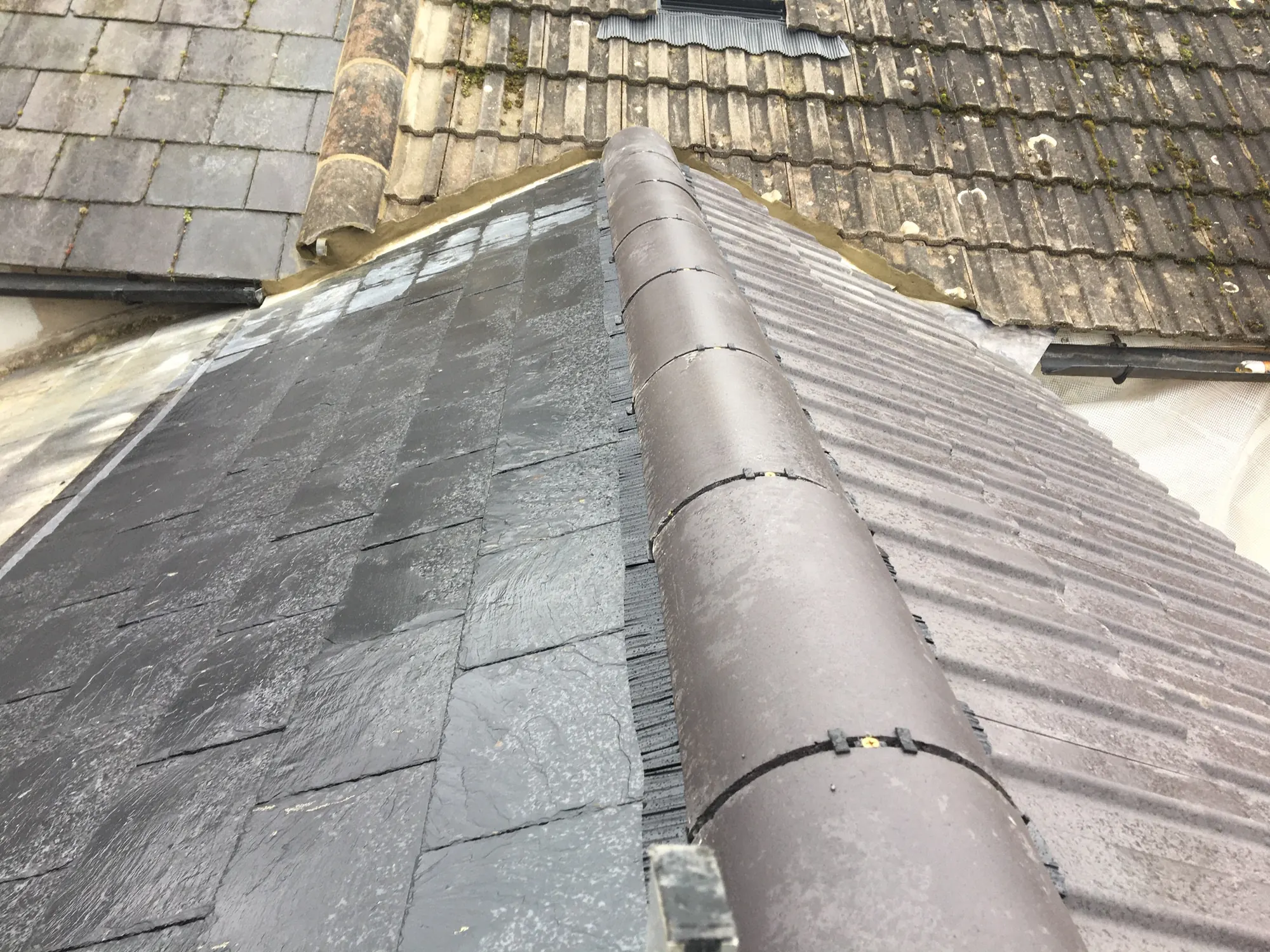 Lead detail dressed against brick and tile